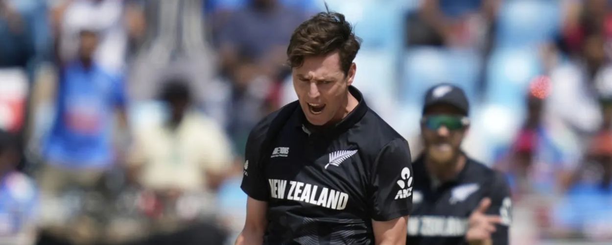 Matt Henry holds nerve in final over as New Zealand win Harare tri-series